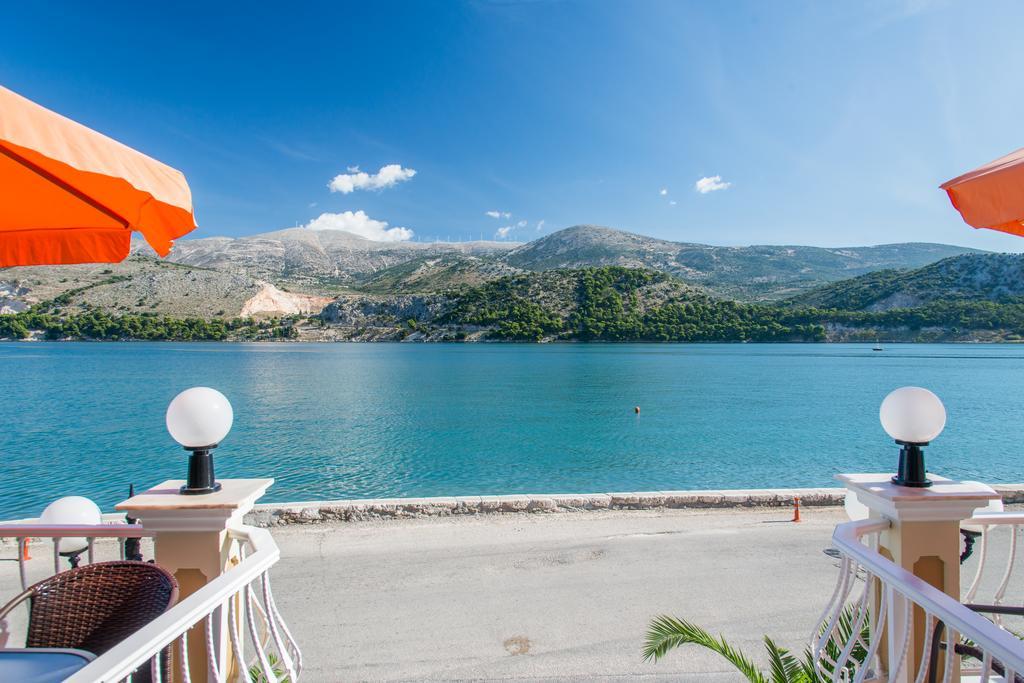 Hotel Aggelos Kefalonia Argostoli  Bagian luar foto