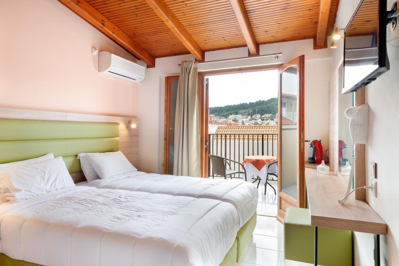 Hotel Aggelos Kefalonia Argostoli  Bagian luar foto