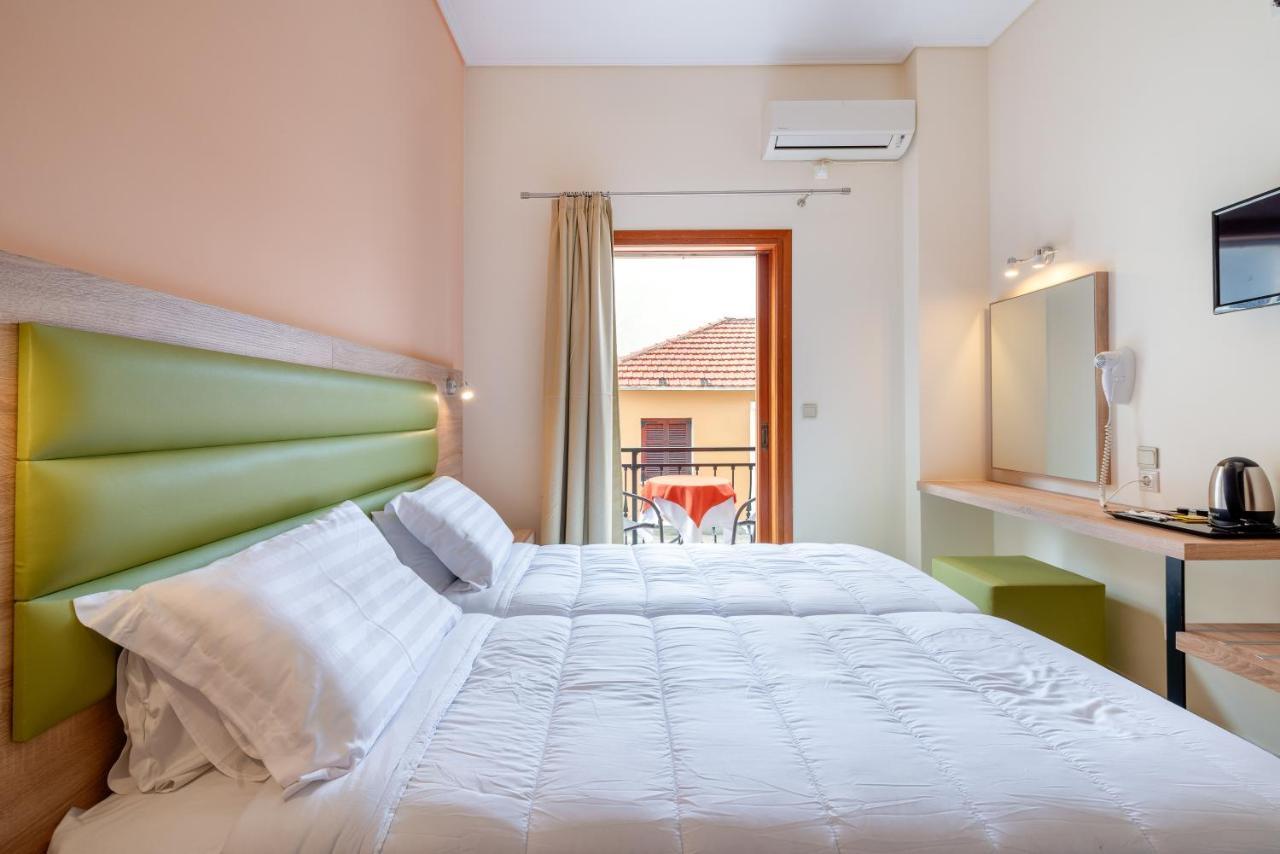 Hotel Aggelos Kefalonia Argostoli  Bagian luar foto